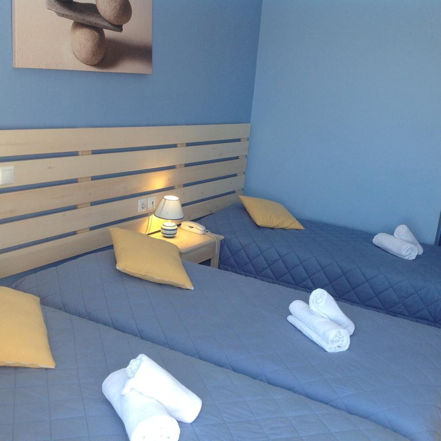 Hotel Nostos Frikes Luaran gambar