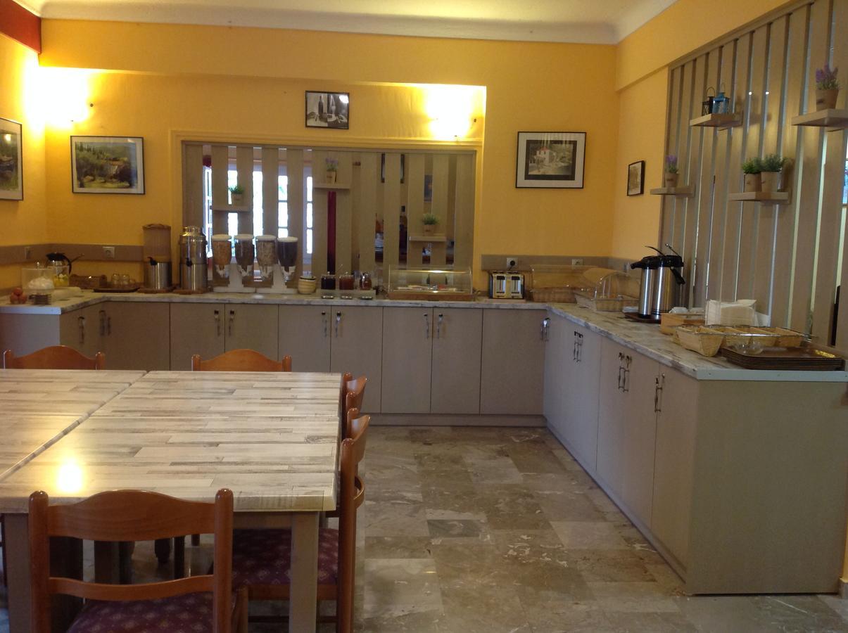Hotel Nostos Frikes Luaran gambar